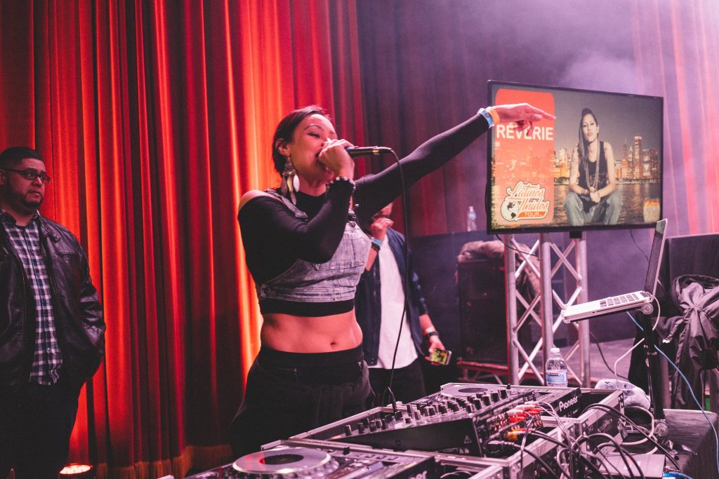 Dj LaLa live in Chicago for the Latinos Unidos Tour (Royal Heir Entertainment). Photo by Enkrypt Los Angeles